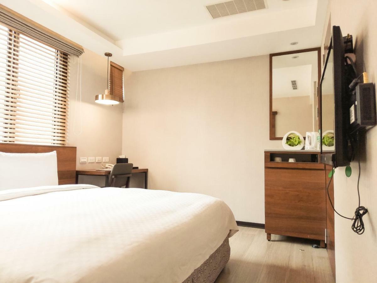 Lan Ting Business Inn Taipei Extérieur photo