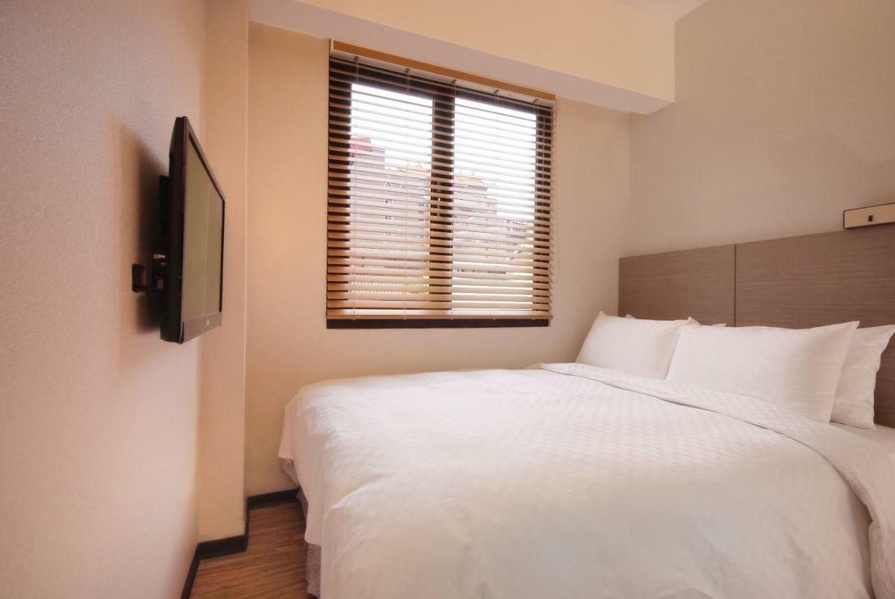 Lan Ting Business Inn Taipei Extérieur photo